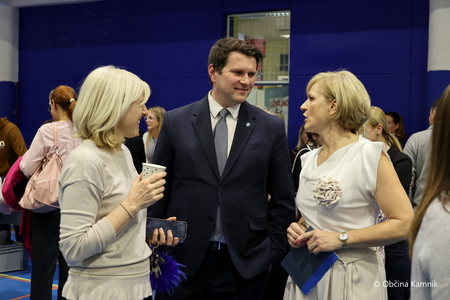 Ko v naši dolini zadiši  (33)